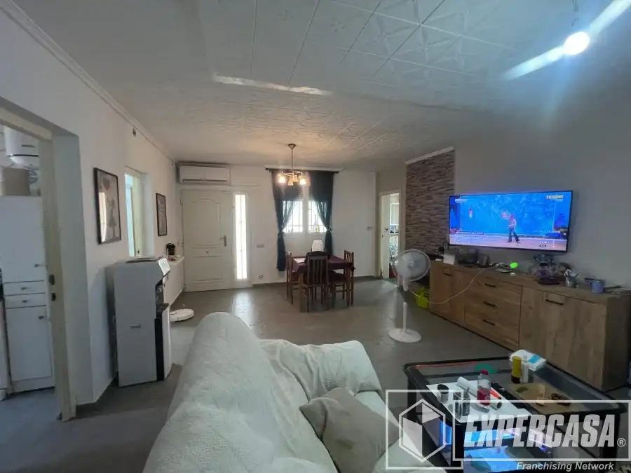 Sala de estar de Casa o chalet en venta en Real con Terraza, Trastero y Piscina