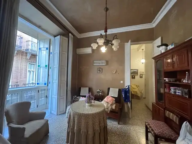 Pis amb ascensor en venda a Calle Pozos Dulces 18, imagen 2