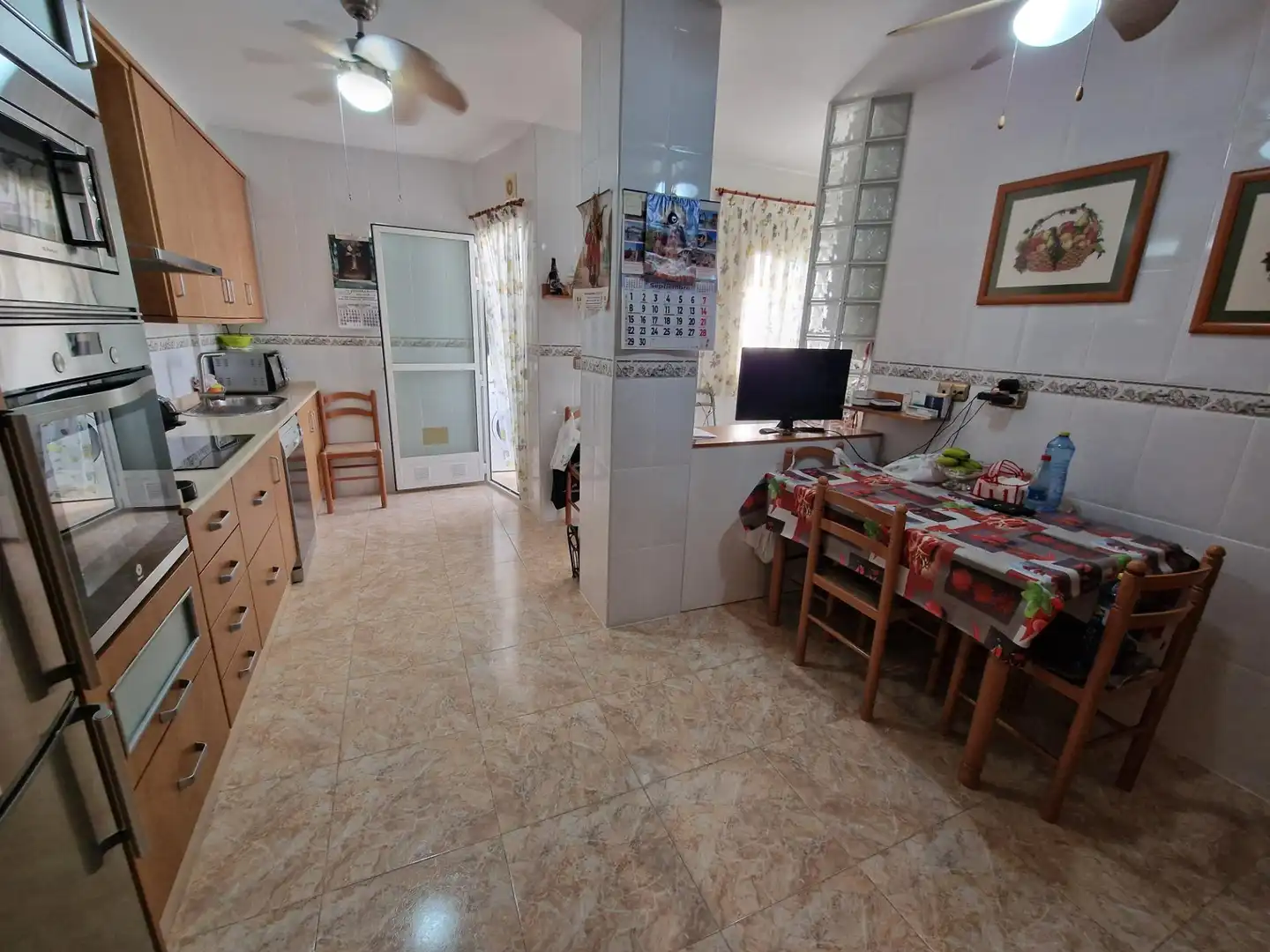 Appartamento con terrazza in vendita a Casco Antiguo, imagen 3