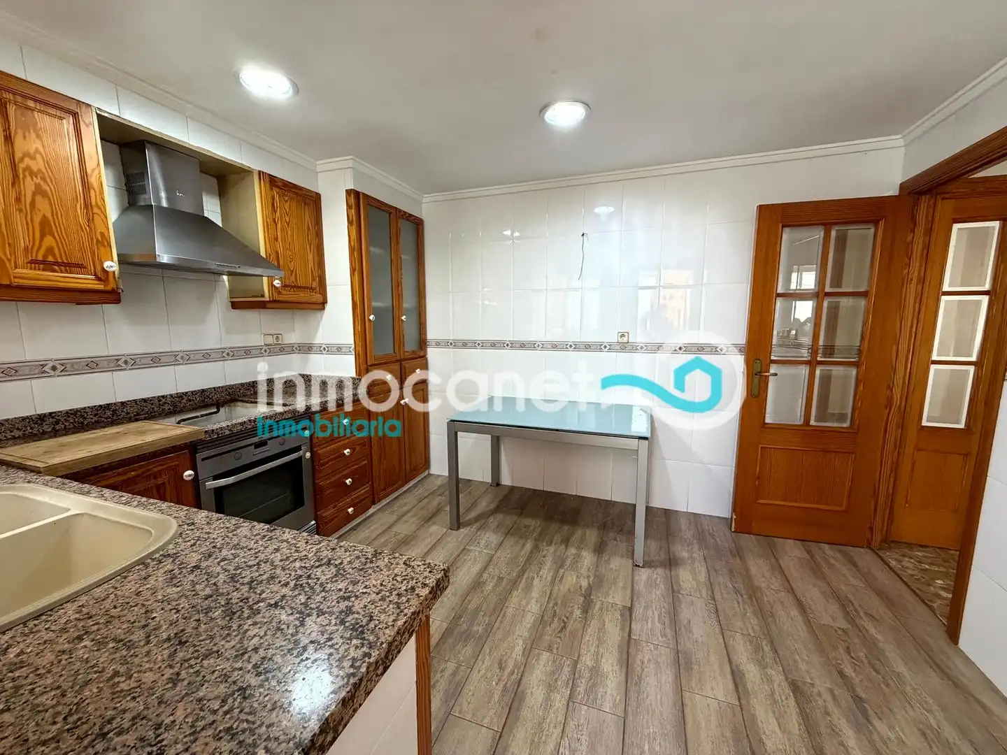 Cocina de Apartamento en venta en Oliva con Balcón