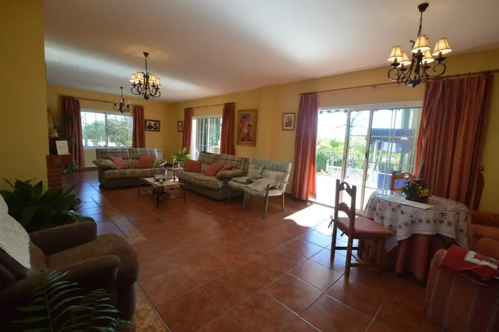 Chalet con terraza en venta en La Capellanía - El Higuerón, imagen 4