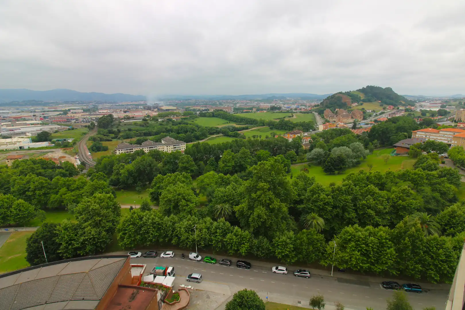 Vista exterior de Pis en venda en Santander amb Calefacció