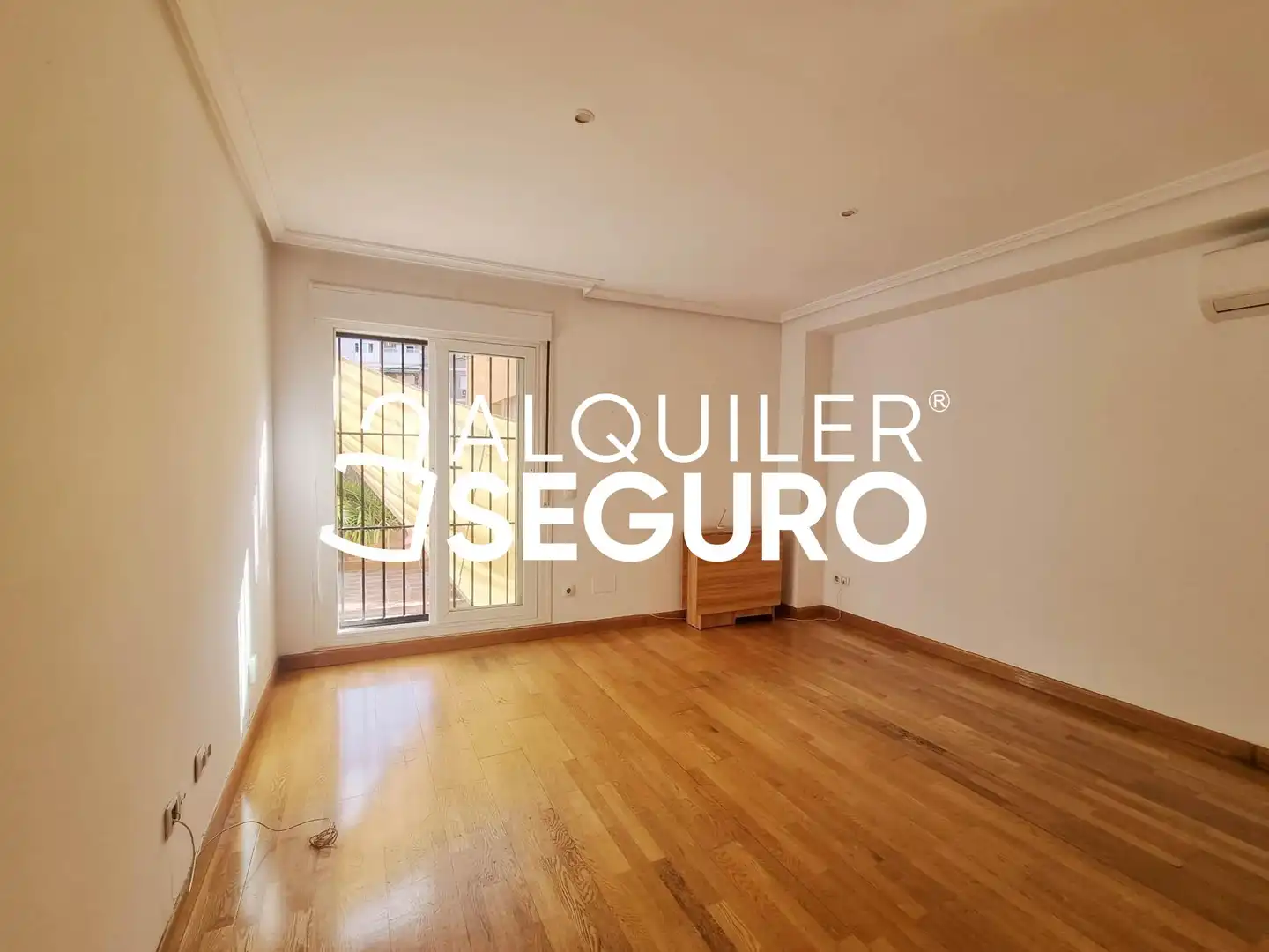 Wohnung zur Miete in Doctor Ulecia , Estación