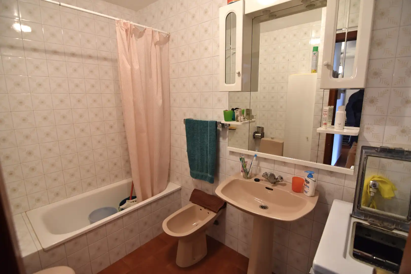 Baño de Piso en venta en Pontedeume con Calefacción, Parquet y Terraza