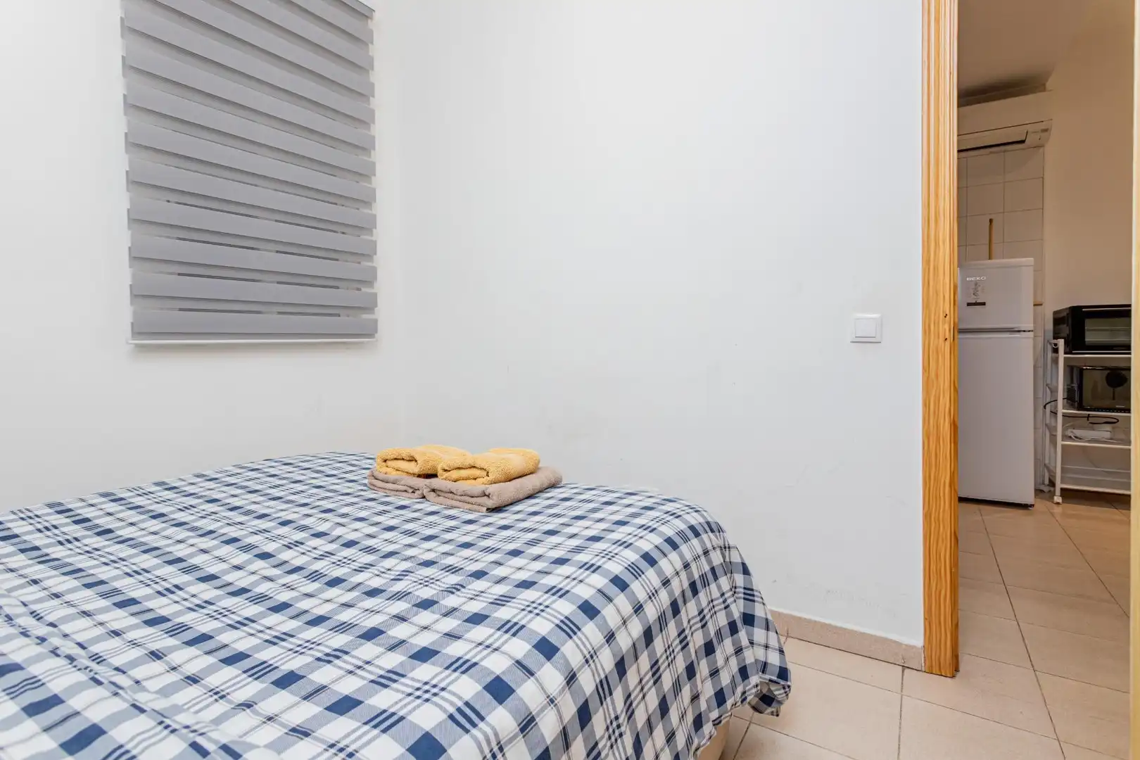 Schlafzimmer von Erdgeschoss zum Verkauf in Madrid mit Klimaanlage, Heizung und Möbliert