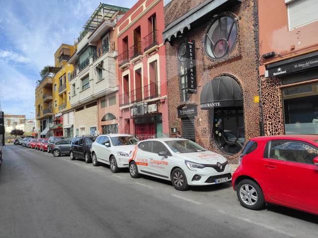 Oficina en Alquiler en N/A en Casco Antiguo