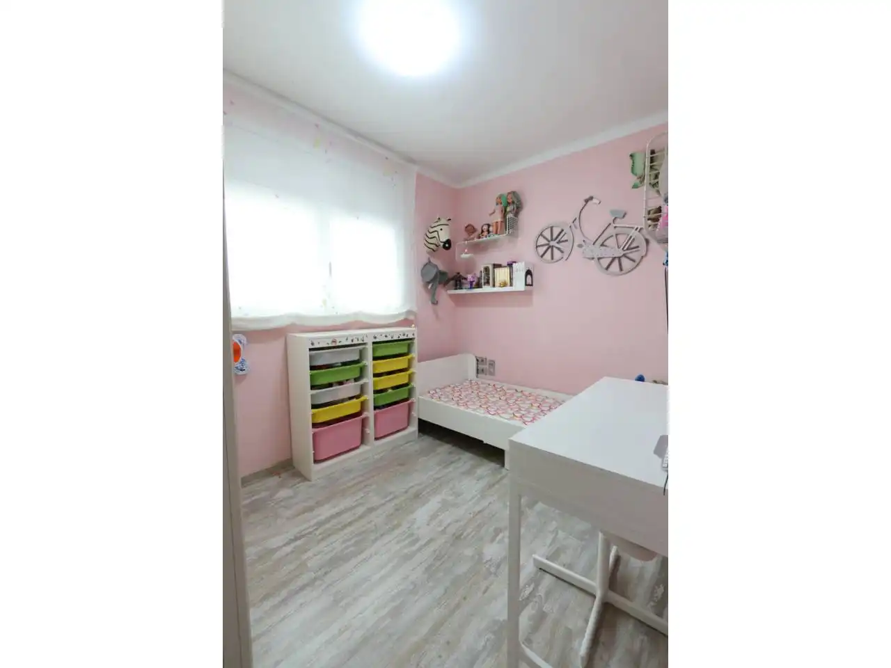 Habitación de Piso en venta en L'Hospitalet de Llobregat con Aire acondicionado, Calefacción y Parquet
