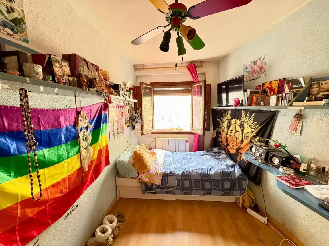 Bedroom of Flat for sale in Zaragoza  with Heating