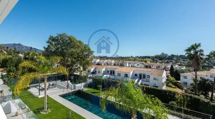Casa amb terrassa en venda a Benahavís pueblo, imagen 6