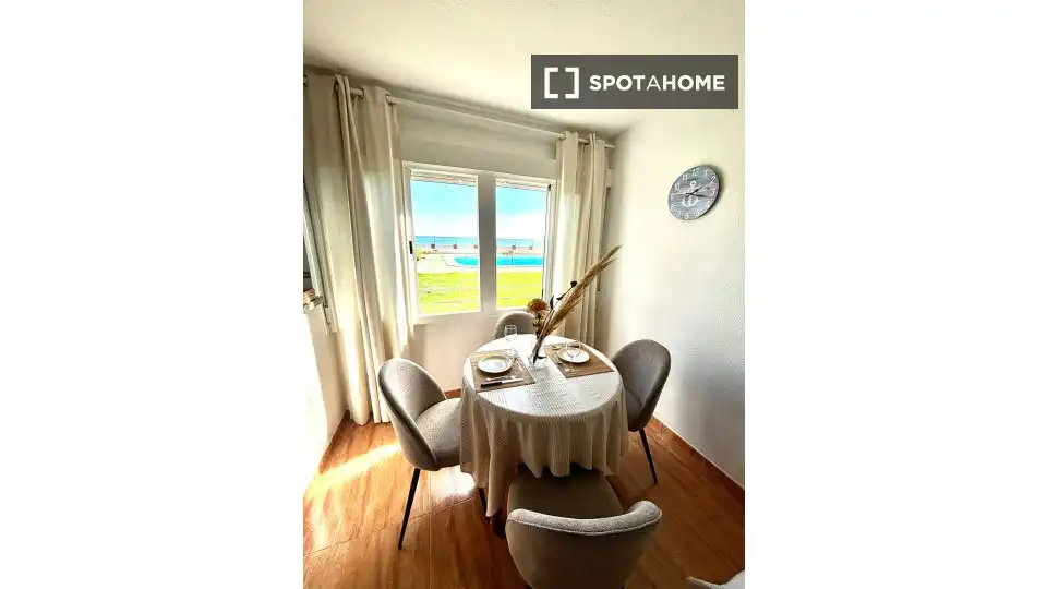 Habitación en Aguadulce Sur