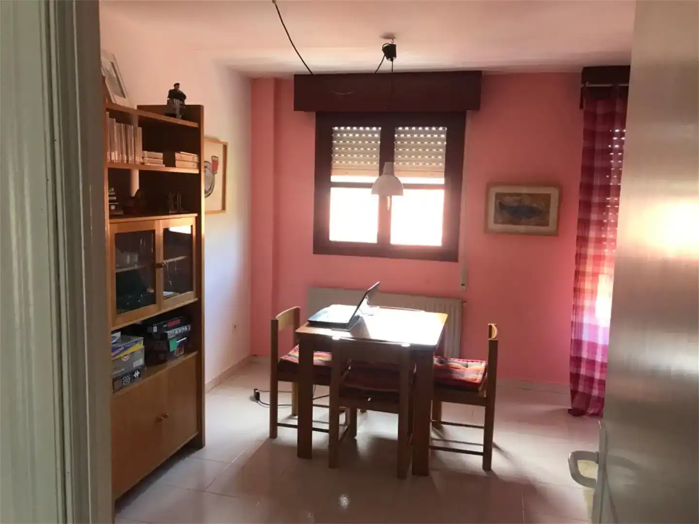 Comedor de Piso en venta en Peñamellera Baja con Trastero y Amueblado