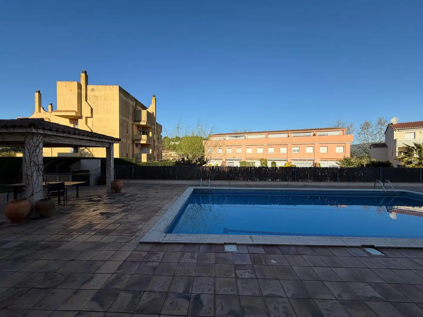 Piscina de Casa adosada de alquiler en Palamós con Terraza, Amueblado y Se aceptan mascotas