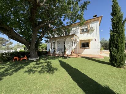 Vista exterior de Finca rústica en venda en  Córdoba Capital amb Aire condicionat, Terrassa i Piscina