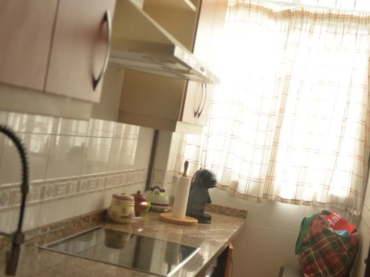 Küche von Wohnung zur Miete in  Huelva Capital mit Klimaanlage und Balkon