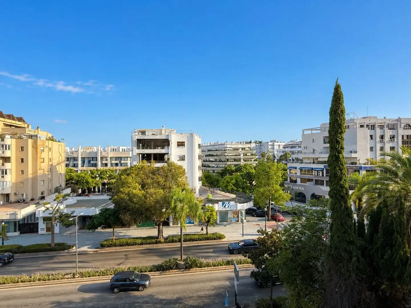 Vista exterior de Oficina de alquiler en Marbella con Aire acondicionado y Terraza
