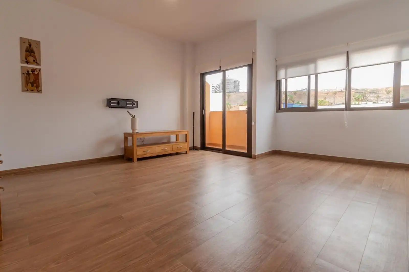 Sala de estar de Piso en venta en Las Palmas de Gran Canaria con Balcón