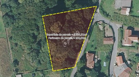 Solar urbano con posibilidad de segregar hasta en 4 parcelas a 15 minutos de Santiago de Compostela