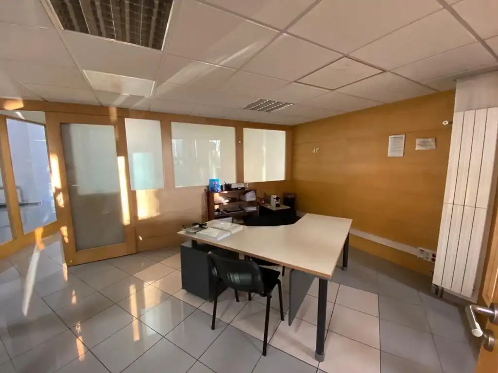 Local comercial en venda a Zaramaga