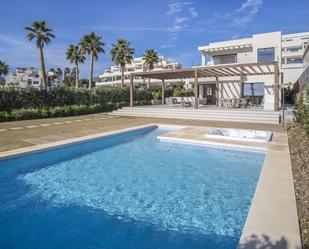 Piscina de Casa o xalet en venda en Estepona amb Aire condicionat i Terrassa