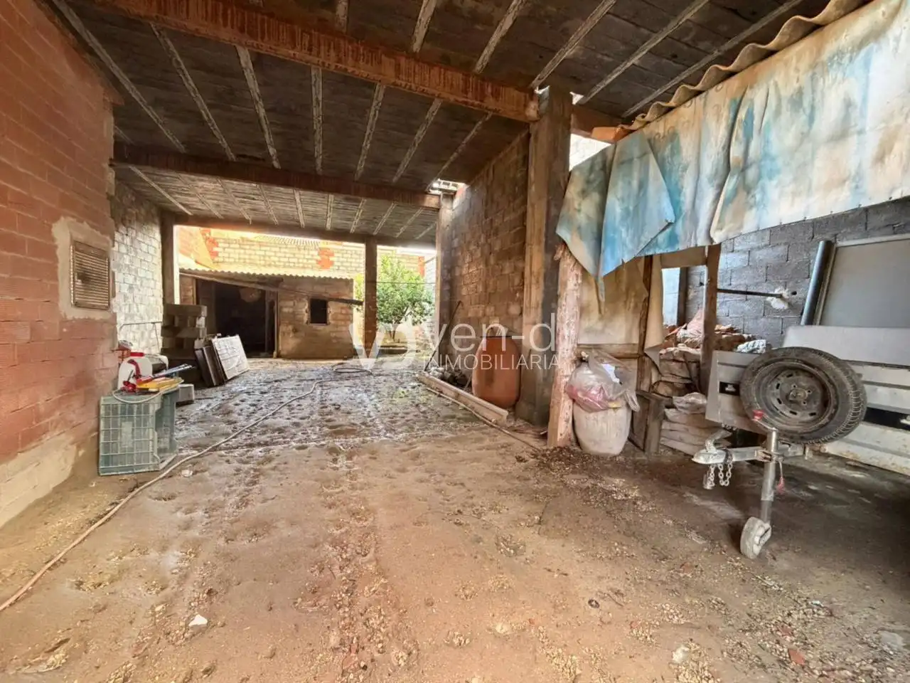 Local en venta en Enguera
