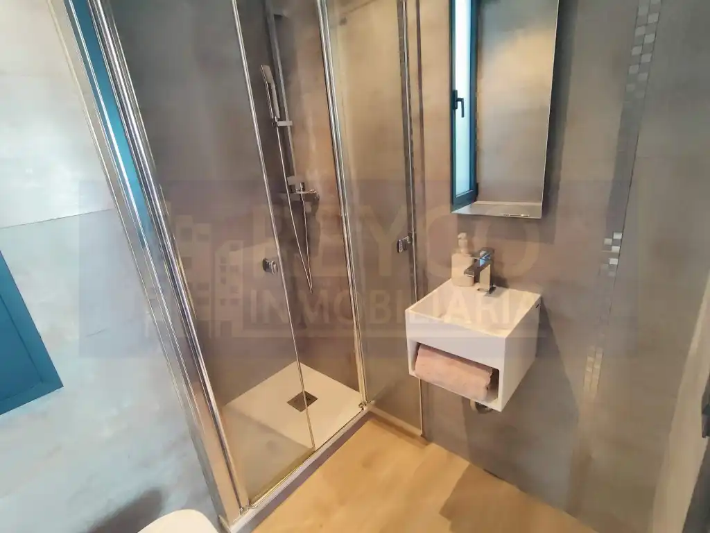 Bany de Apartament en venda en  Logroño amb Terrassa