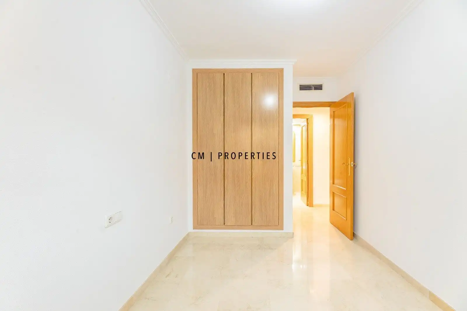 Flat for rent in Valencia  with Air Conditioner, Heating and Terrace