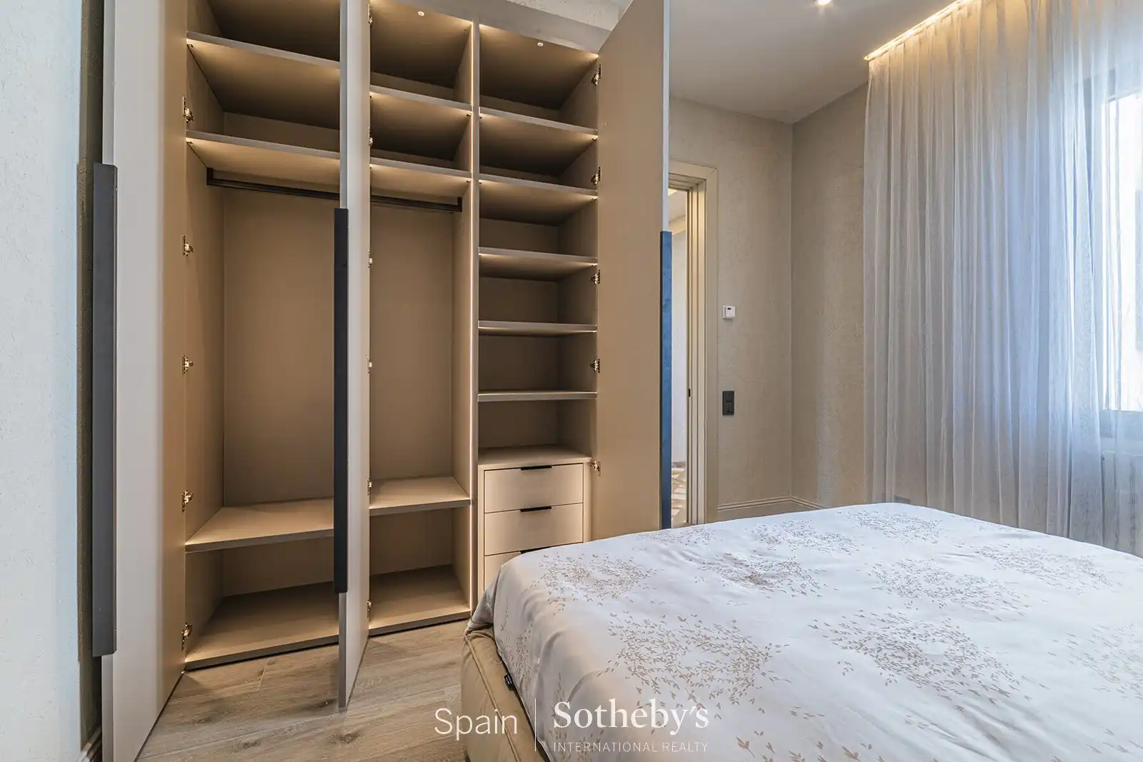 Apartment for sale in Pau Claris, imagen 25