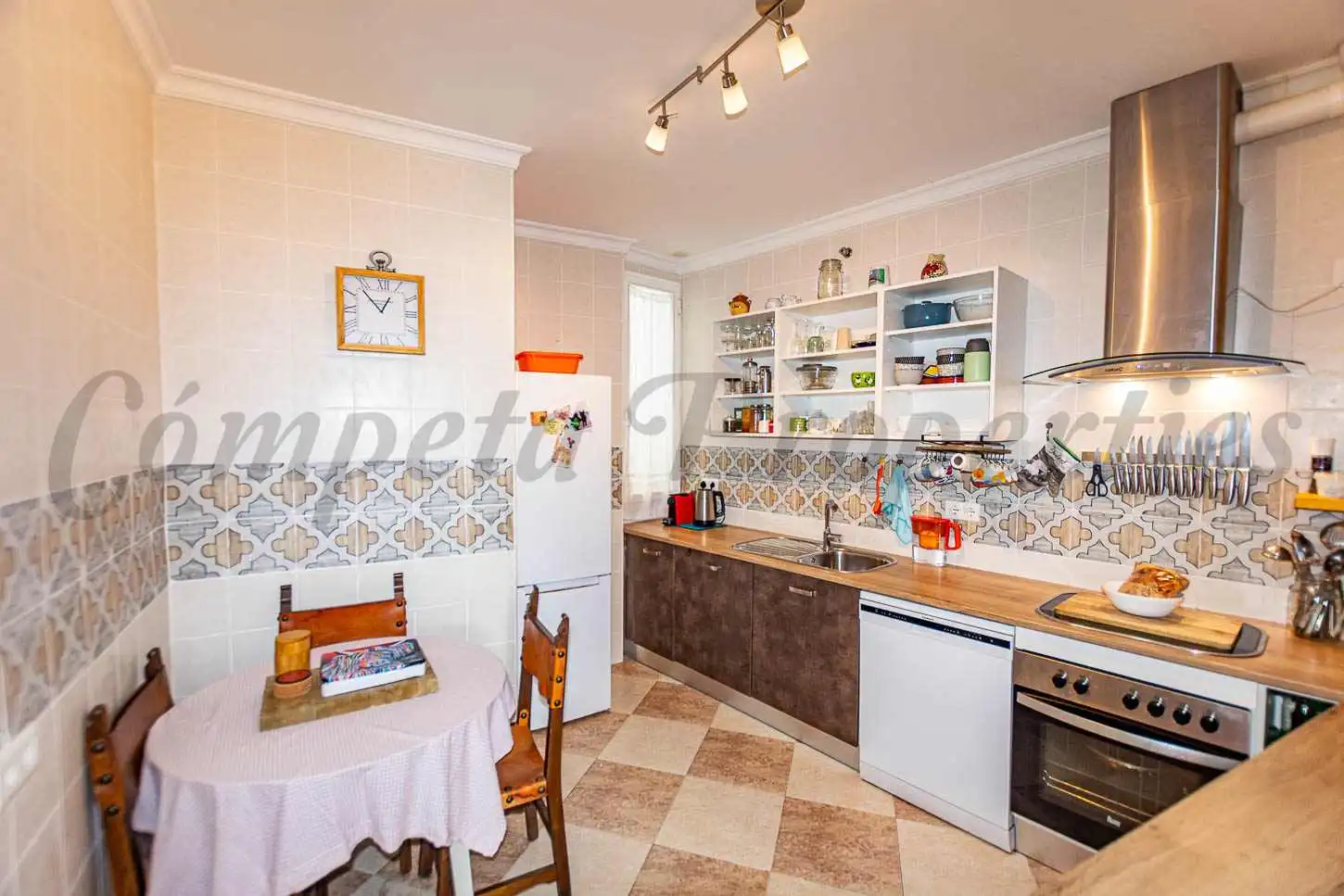 Kitchen of Apartments for sale in Frigiliana  with Furnished and Balcony