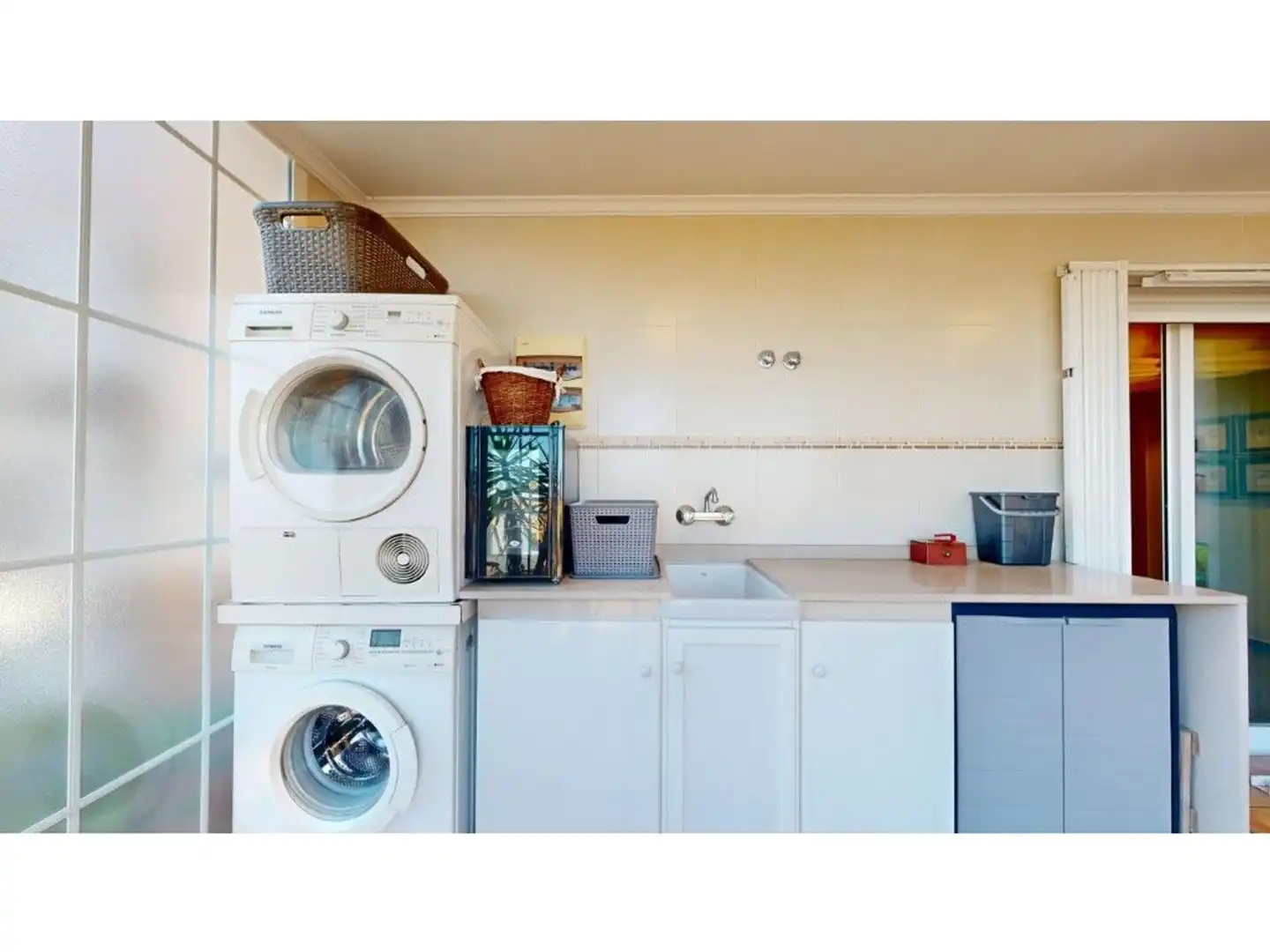 Cocina de Ático en venta en Paterna con Aire acondicionado, Terraza y Trastero