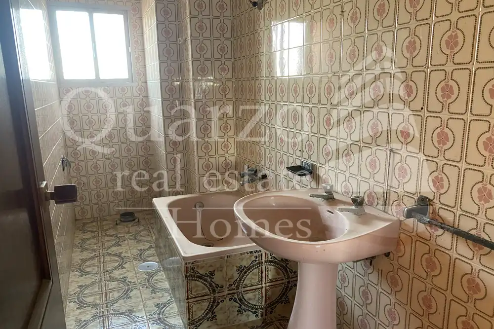 Badezimmer von Einfamilien-Reihenhaus zum Verkauf in Barrax mit Terrasse und Balkon