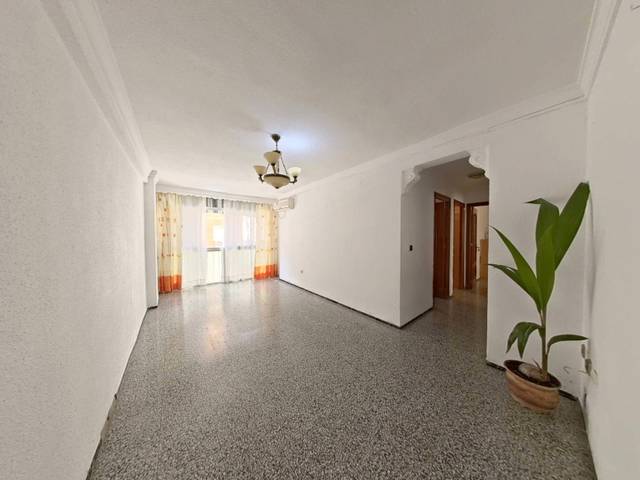 Piso en Venta en Málaga - Avenida de la Luz en La Luz - El Torcal