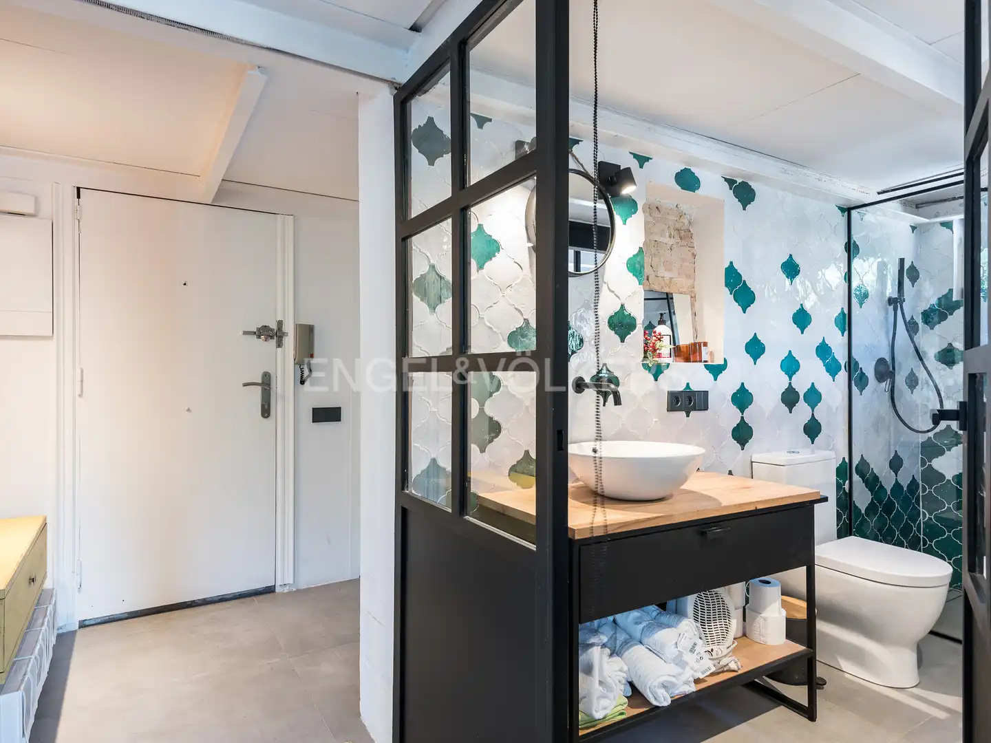 Apartments for sale in Barcelona  with Air Conditioner, Heating and Furnished