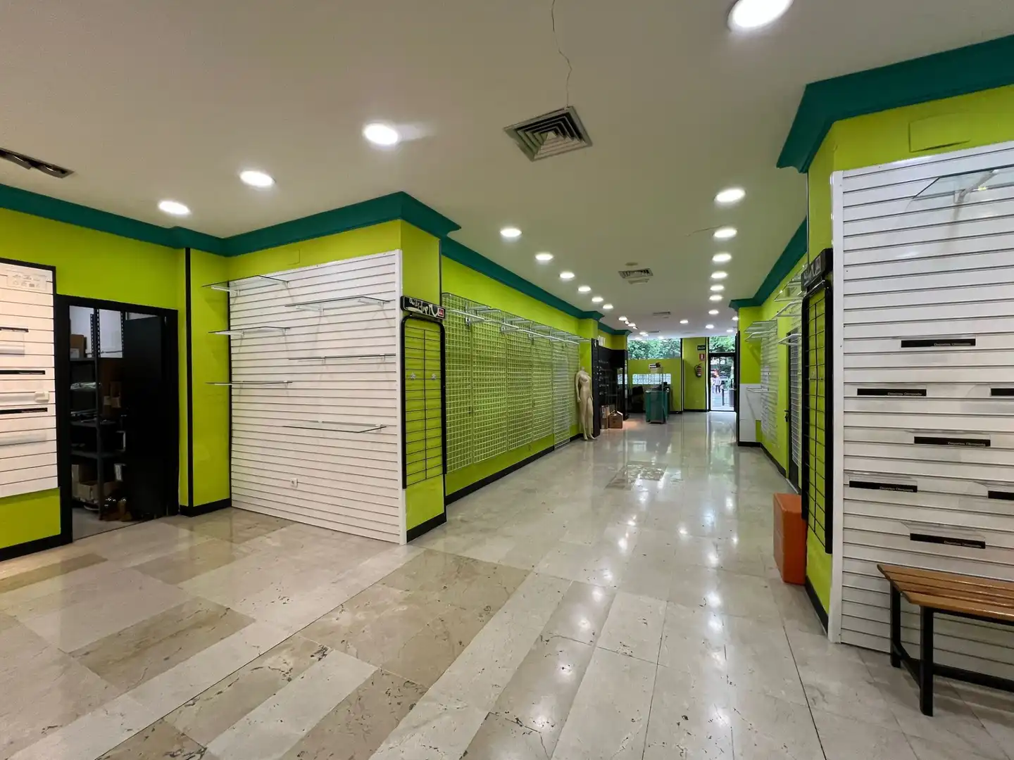 Local comercial en alquiler en Centro, imagen 6