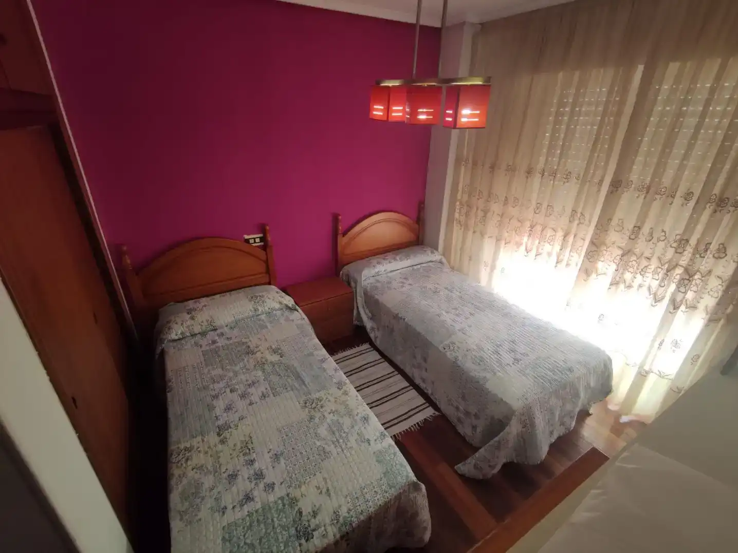 Schlafzimmer von Wohnung zur Miete in Laredo mit Balkon