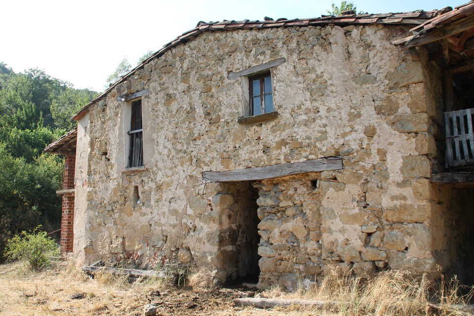 Exterior view of Country house for sale in Sant Feliu de Pallerols  with Terrace and Storage room
