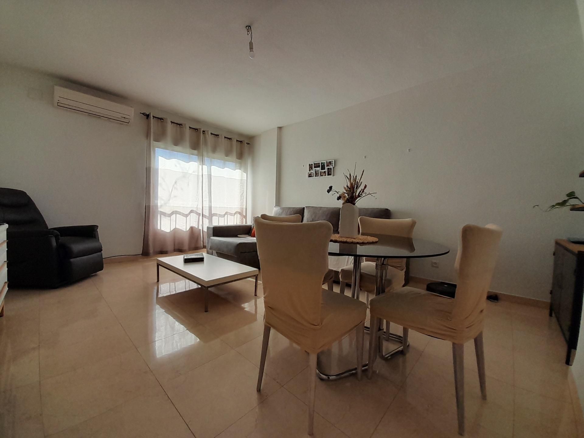 Sala d'estar de Àtic en venda en  Córdoba Capital amb Aire condicionat, Calefacció i Terrassa