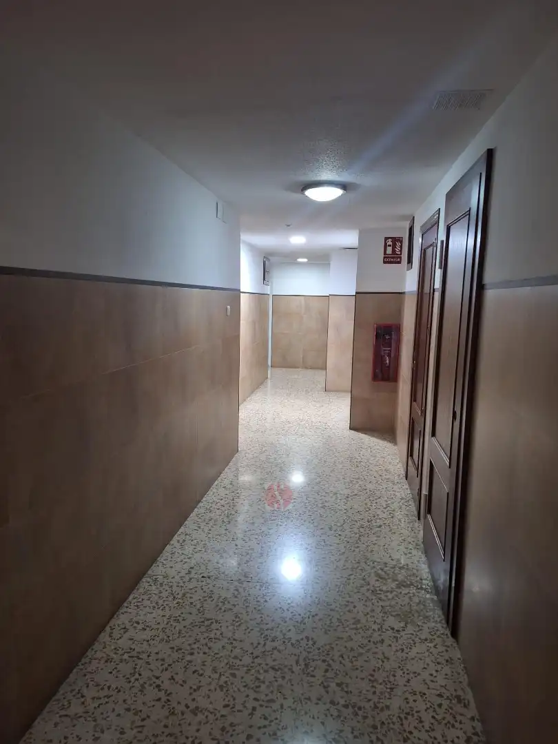 Flat for sale in Granada  with Heating and Furnished