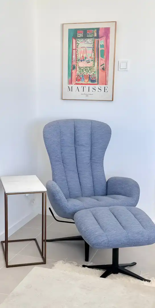 Habitación de Apartamento de alquiler en Estepona con Aire acondicionado, Terraza y Piscina