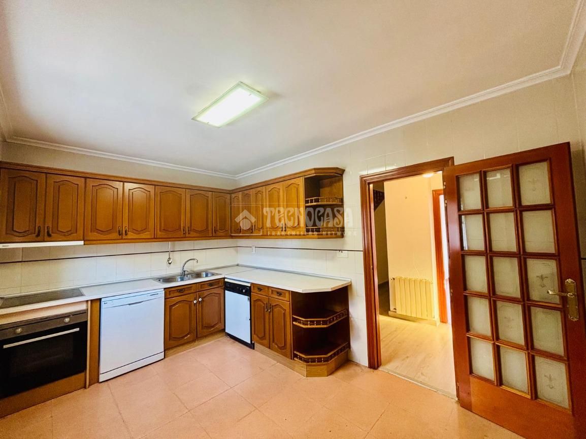 Cocina de Casa o chalet en venta en Cistérniga con Aire acondicionado, Calefacción y Balcón