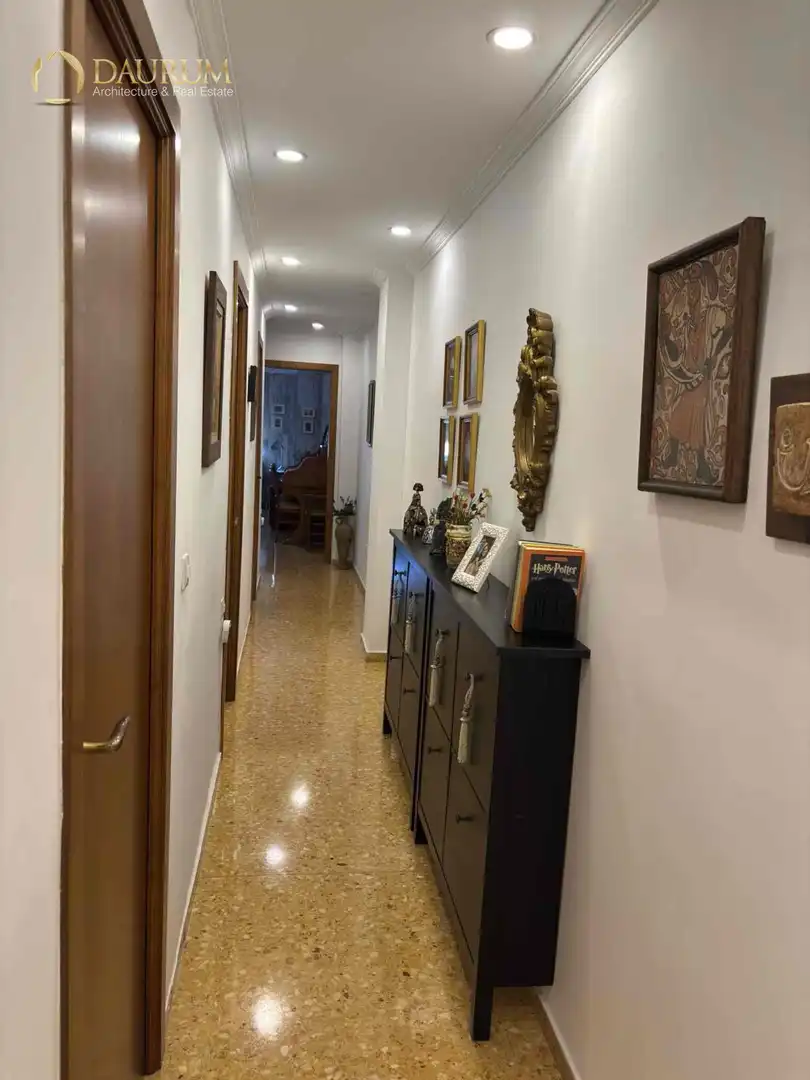 Piso en venta en Paterna con Aire acondicionado, Trastero y Amueblado