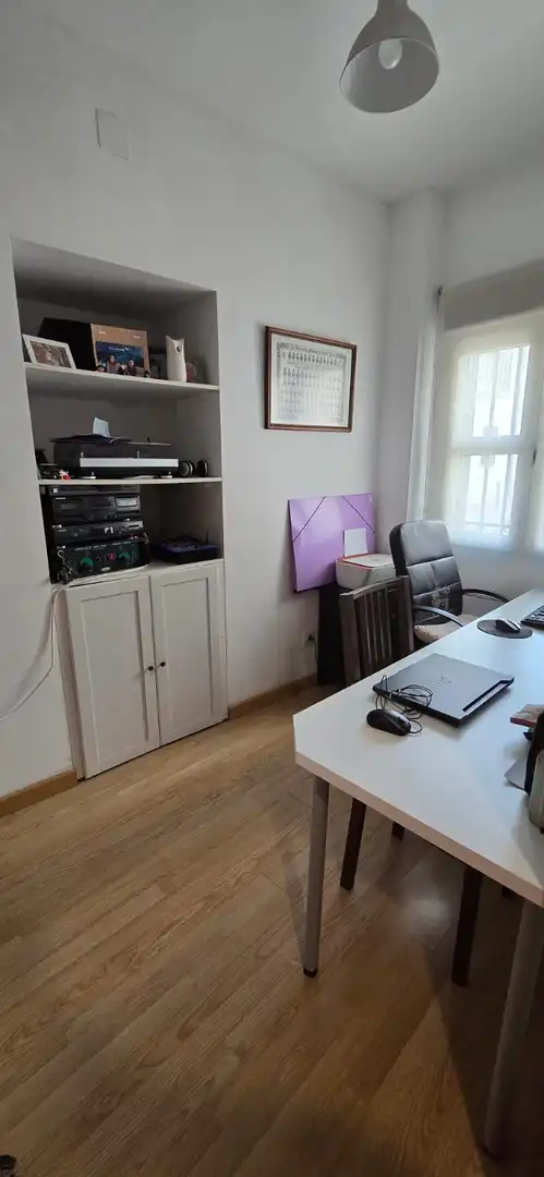 Sala d'estar de Pis en venda en Úbeda amb Aire condicionat, Calefacció i Moblat
