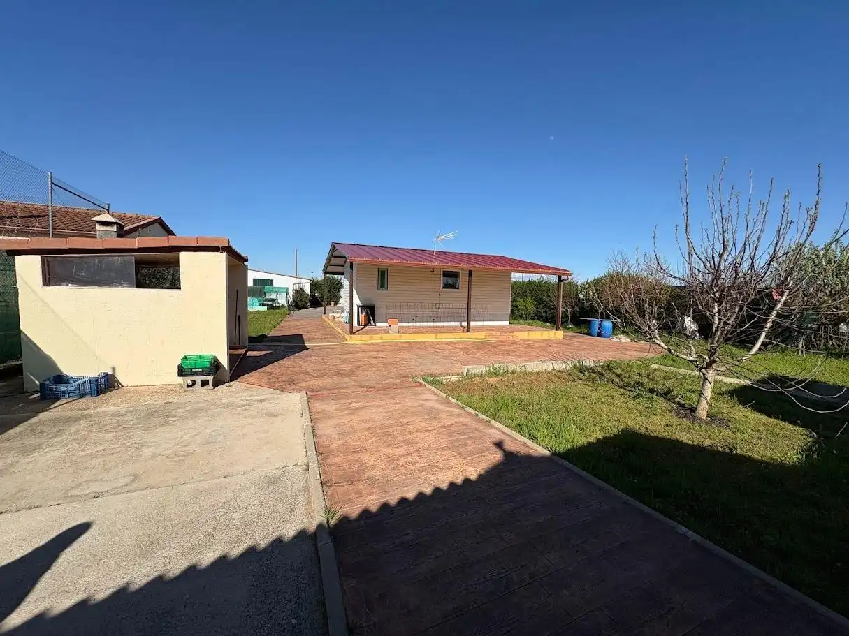 Finca rústica en venta en Cubillas de Santa Marta con Calefacción, Jardín privado y Terraza