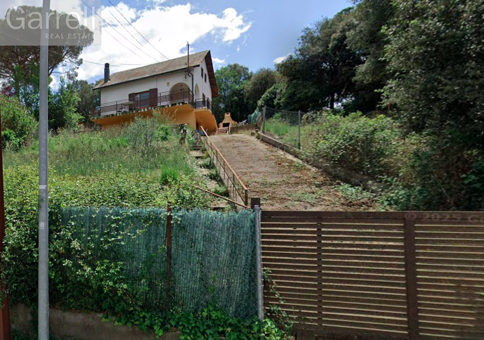 House or chalet for sale in Vallgorguina