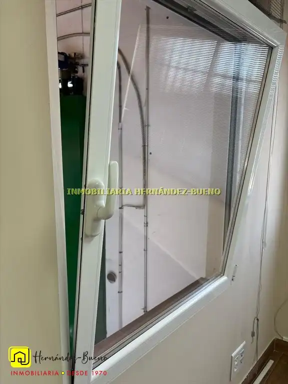 Außenansicht von Fabrikhallen zur Miete in Calvarrasa de Abajo, Salamanca