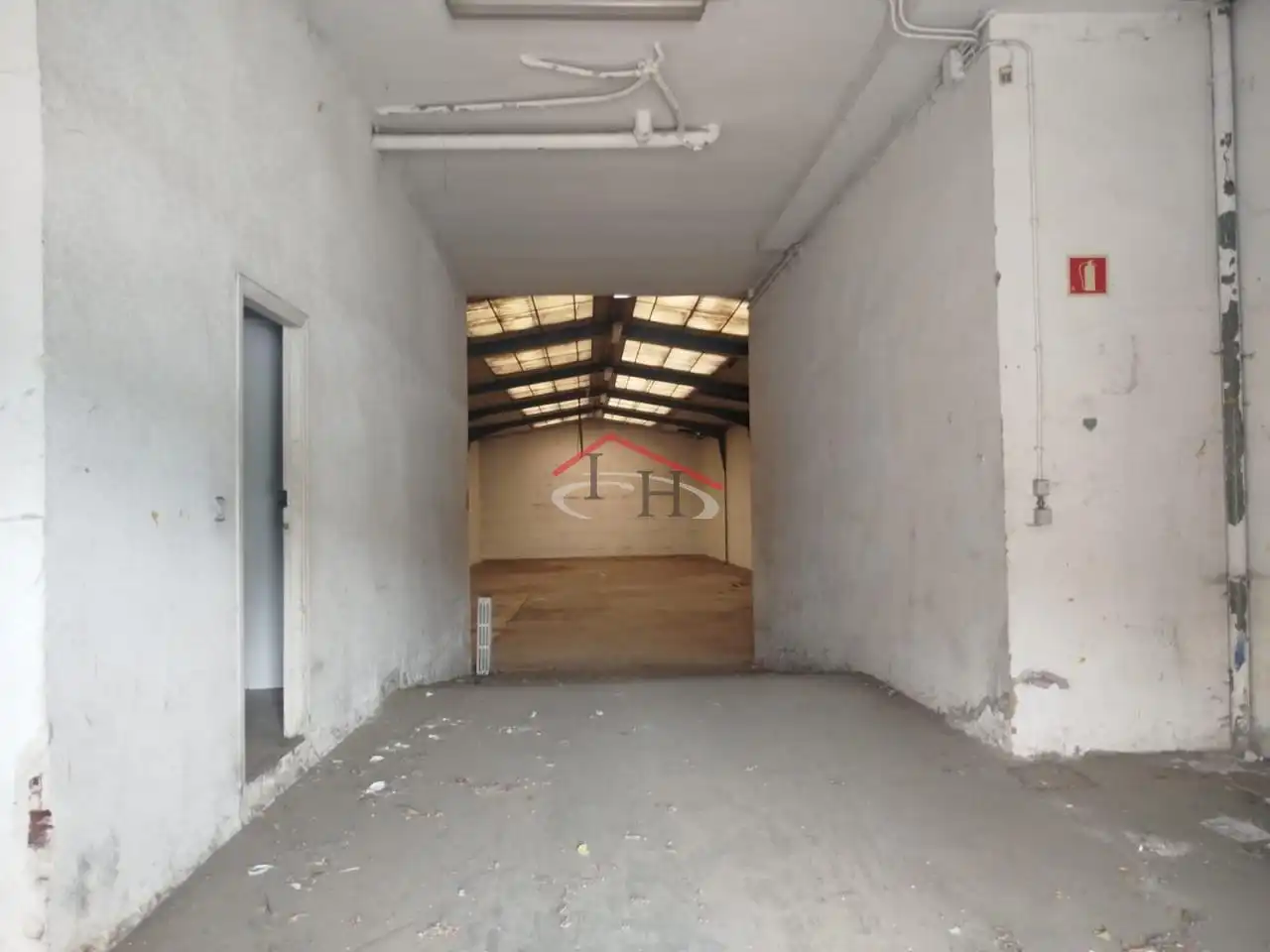 Local comercial en venda a Antibióticos, imagen 5