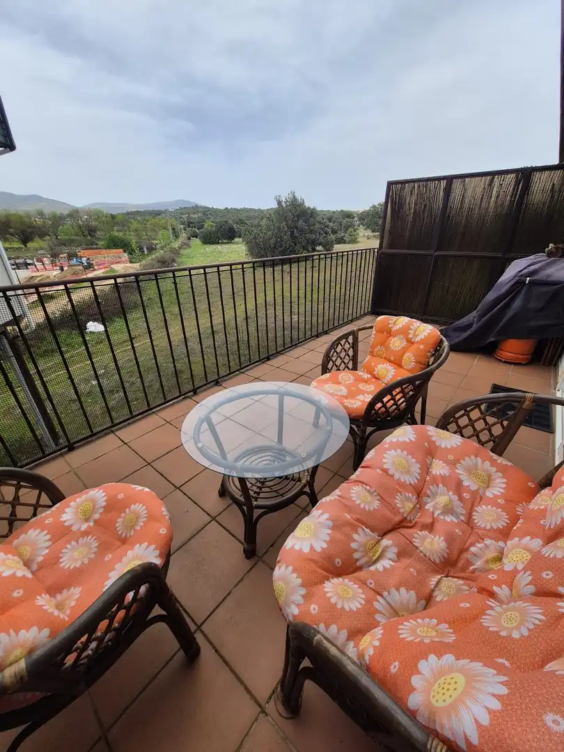 Terrasse von Maisonette zum Verkauf in Navaluenga mit Heizung, Terrasse und Möbliert