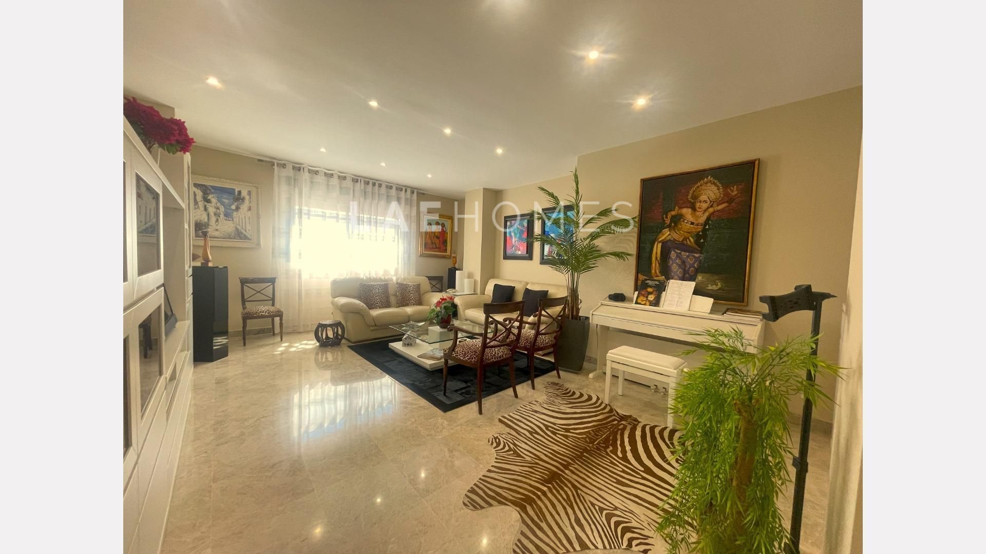 Sala d'estar de Pis en venda en Málaga Capital amb Aire condicionat, Calefacció i Jardí privat