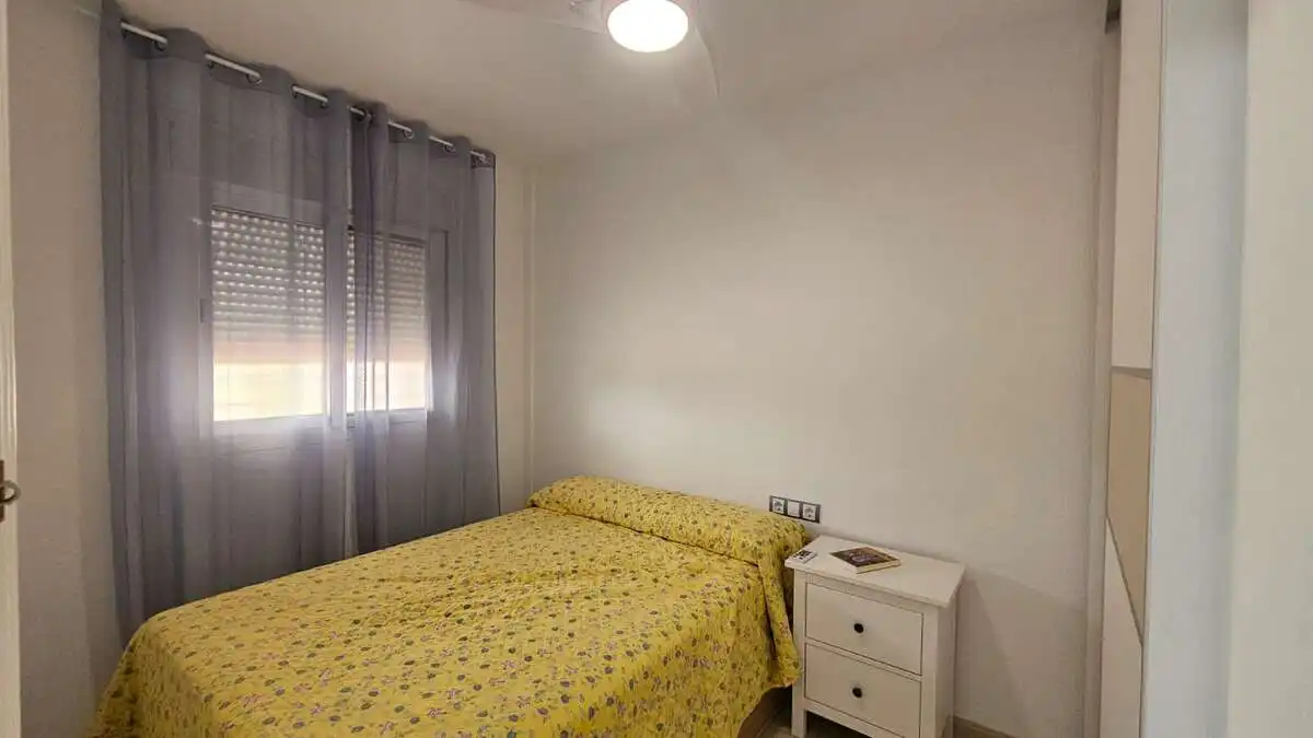 Habitación de Piso en venta en El Ejido con Terraza, Amueblado y Horno