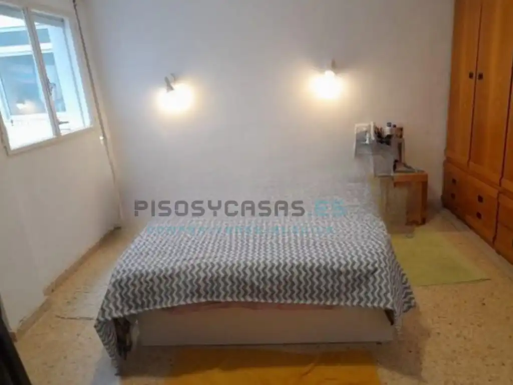Dormitori de Pis en venda en Sagunto / Sagunt amb Terrassa i Balcó