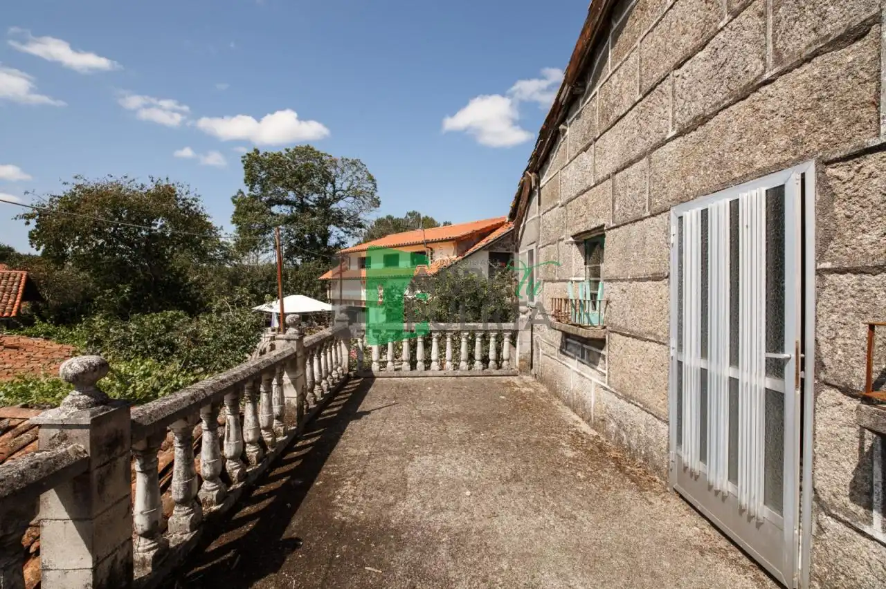 Casa amb terrassa en venda a Amoeiro, imagen 23